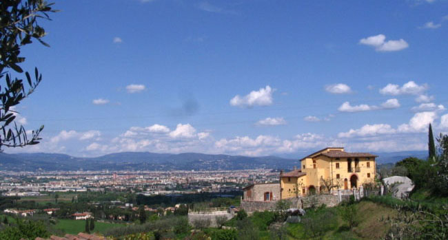 <i18n class='notranslate'>Agriturismo Il Poderaccio - Azienda Agricola Le Rondini</i18n>